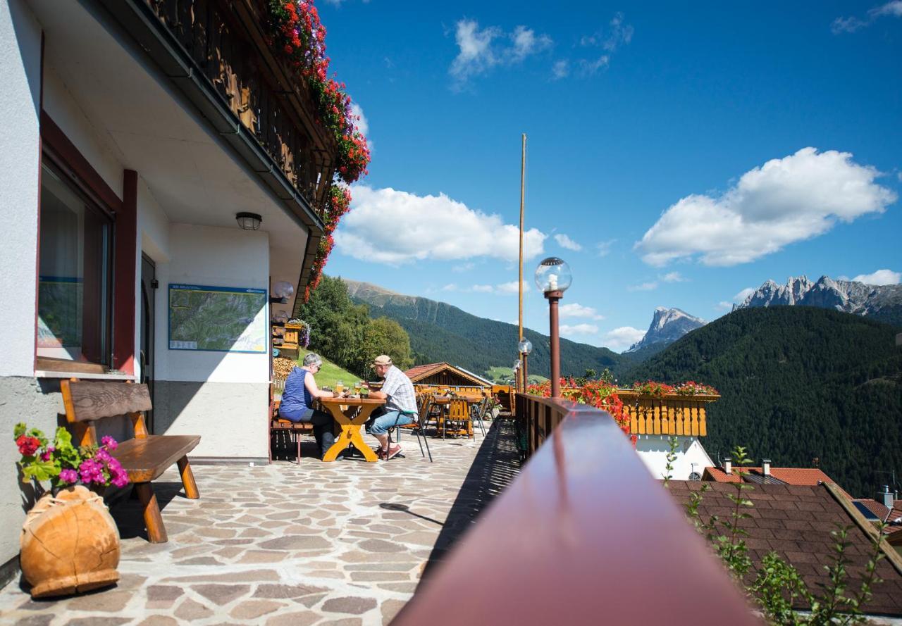 *** Hotel Alpenhof KG d. Gasser Renate Brixen Exterior foto
