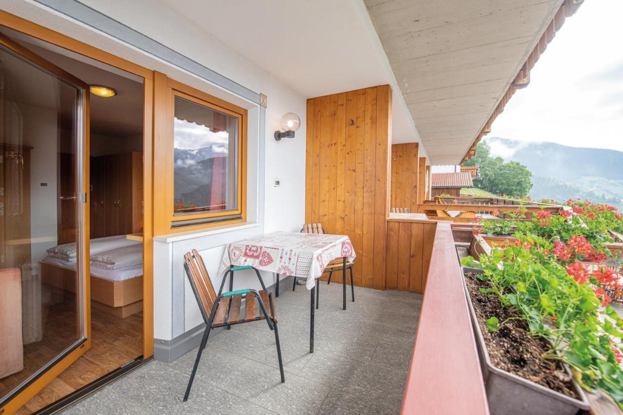 *** Hotel Alpenhof KG d. Gasser Renate Brixen Exterior foto