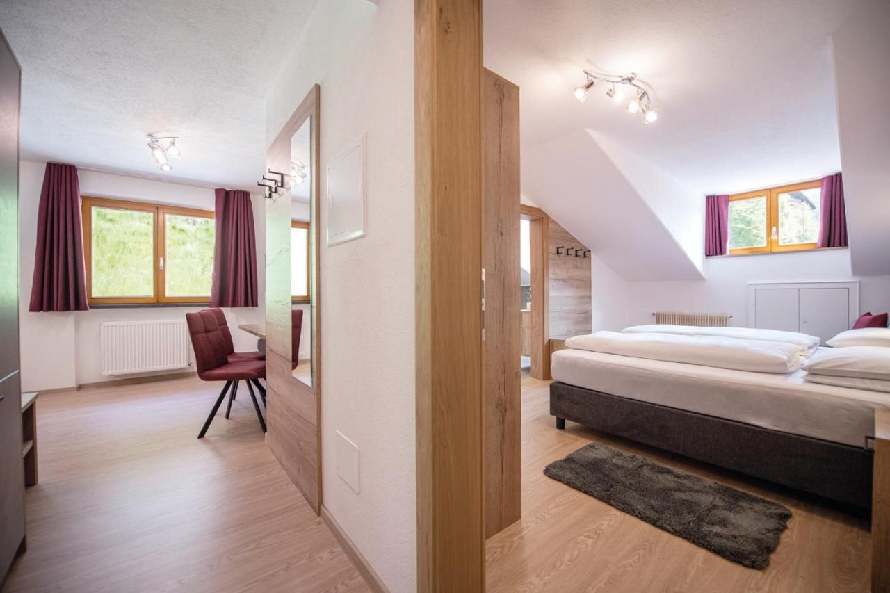 *** Hotel Alpenhof KG d. Gasser Renate Brixen Exterior foto
