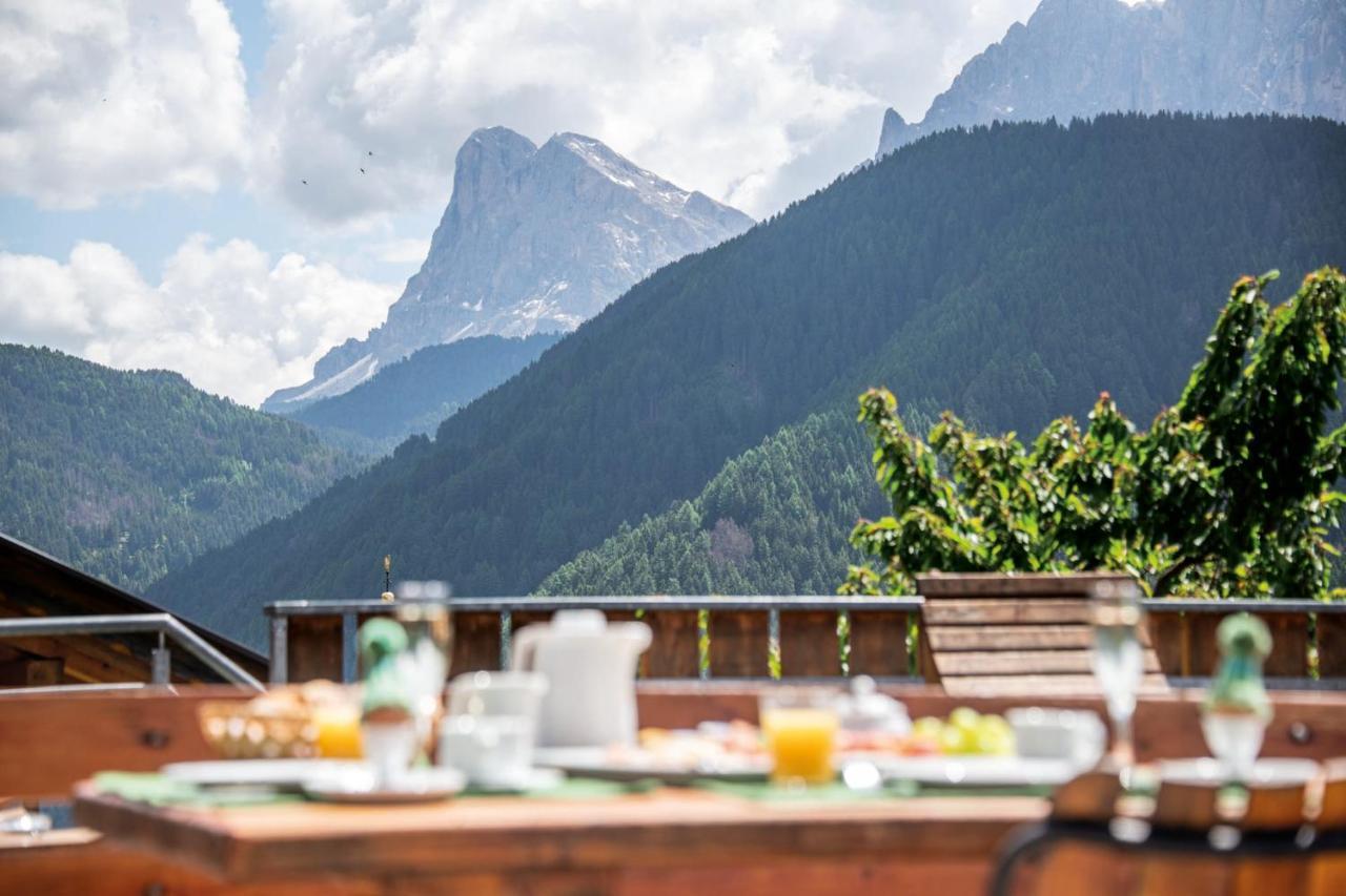 *** Hotel Alpenhof KG d. Gasser Renate Brixen Exterior foto