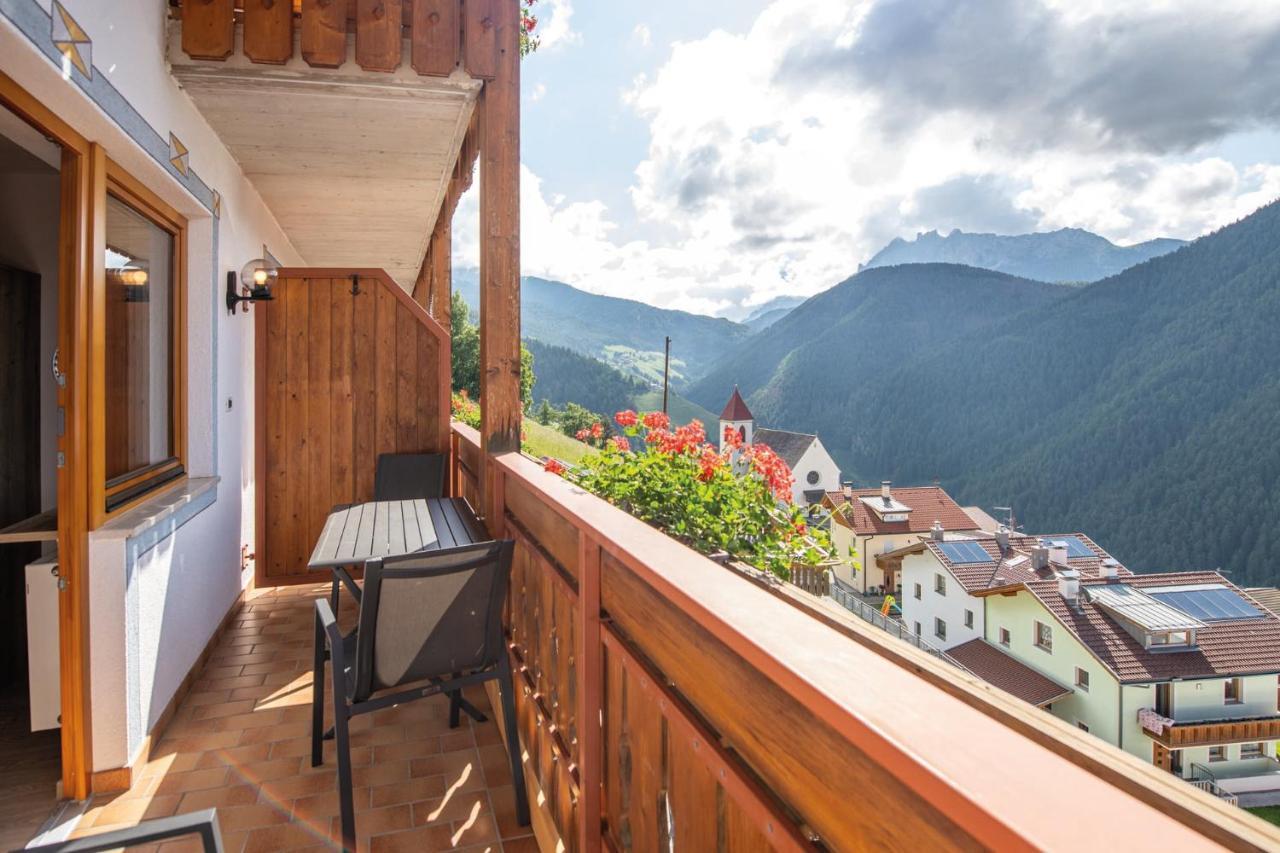 *** Hotel Alpenhof KG d. Gasser Renate Brixen Exterior foto